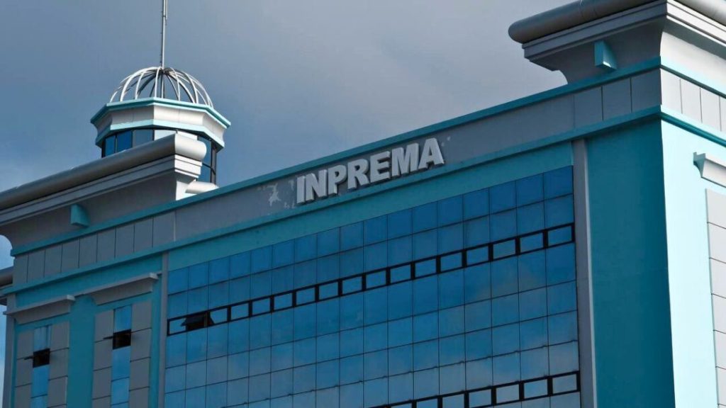 Prolongada toma del INPREMA por séptimo día