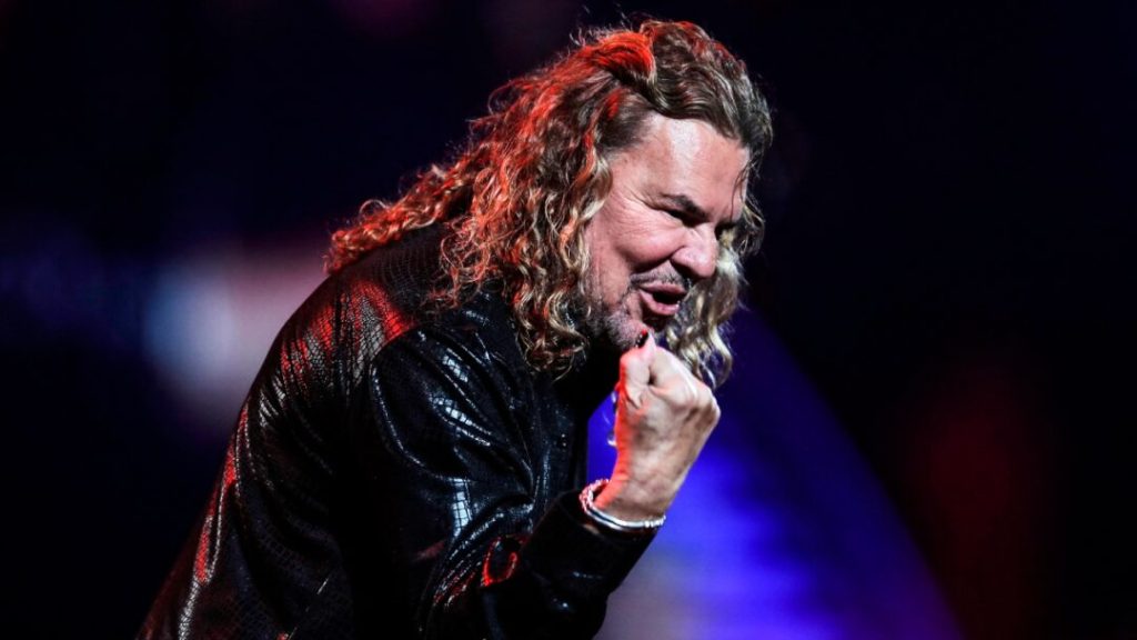 Fher Olvera de Maná ataca nuevamente a Bad Bunny y el reguetón