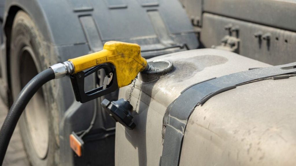 En el país, nuevos aumentos en los combustibles