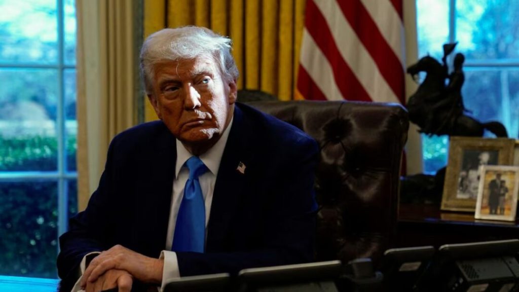 Trump amenaza con aranceles del 100% a BRICS