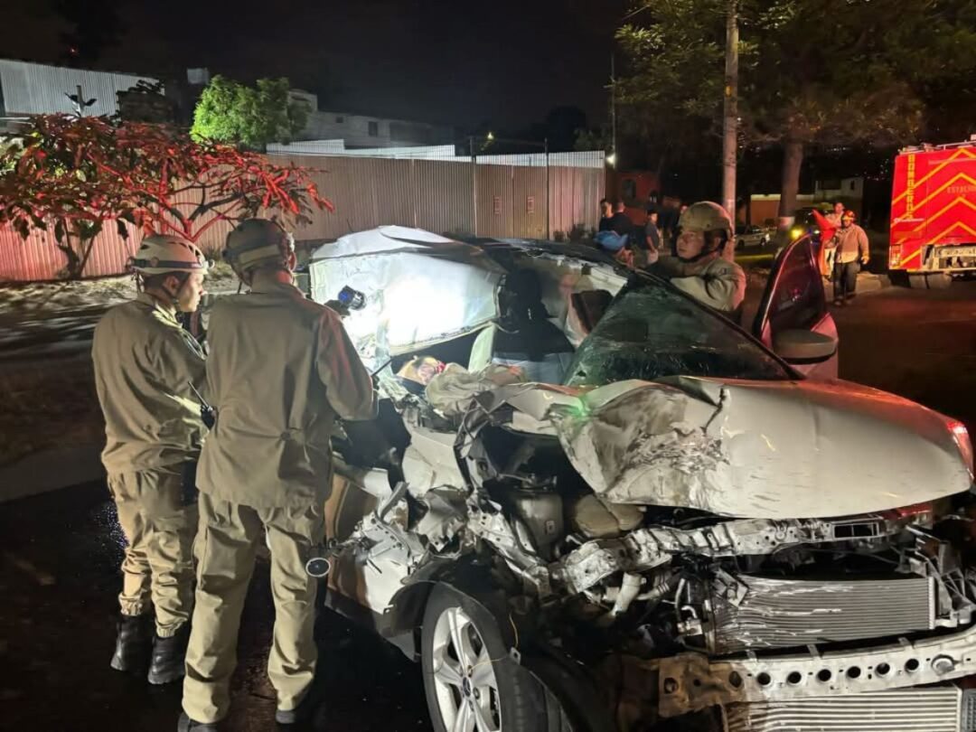 Camión mal estacionado y exceso de velocidad en fatal accidente en el Anillo Periférico