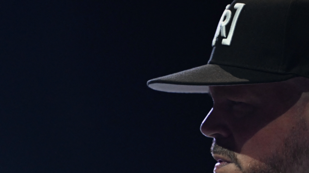 Residente, Rawayana y Carin León triunfan en la pregala de los Grammy 2025