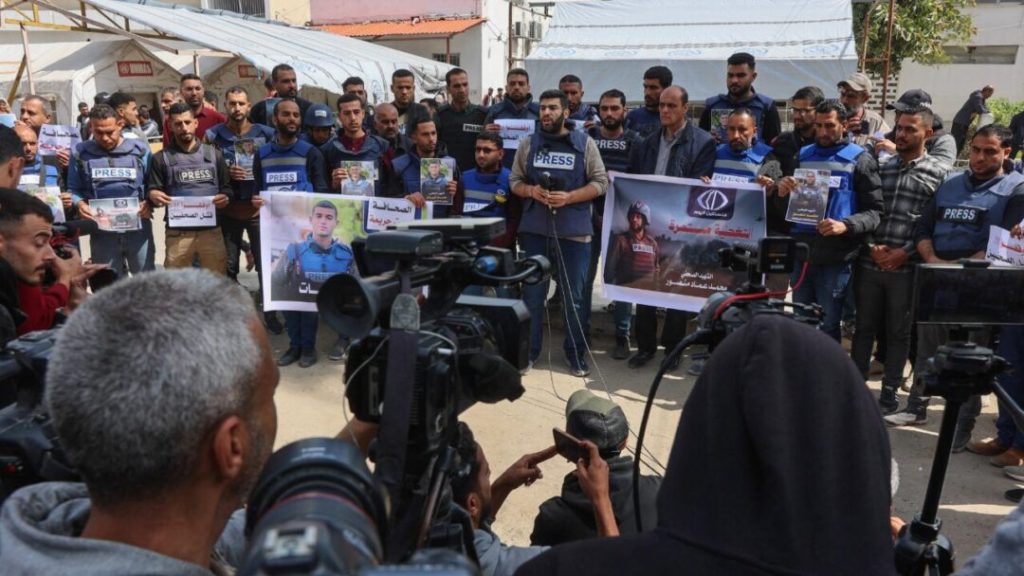 Israel afirma que periodista de Al Jazeera era “francotirador” de Hamás