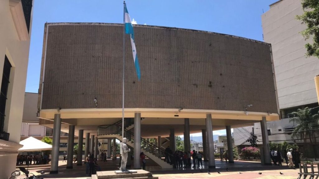 Después de 60 días en silencio, el CN despierta… y con la chequera en mano: aprueba $354 millones en préstamos