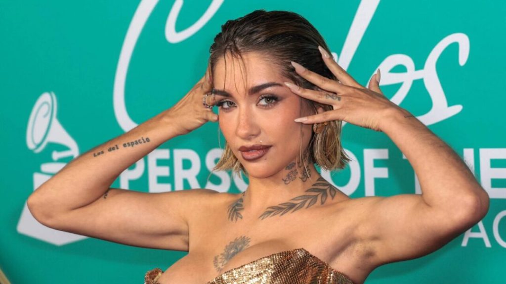 María Becerra fue operada de urgencia y está en terapia intensiva