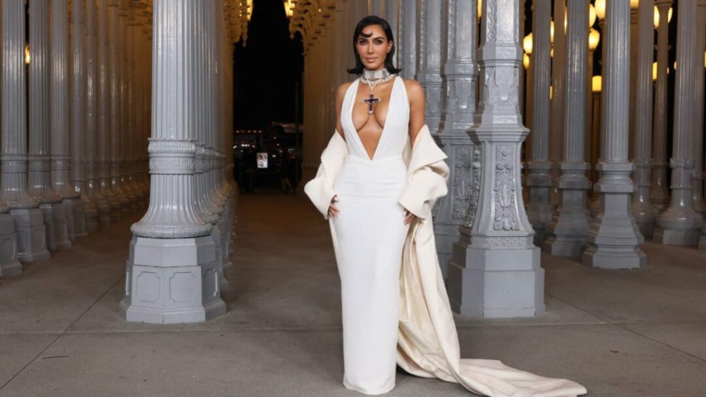 Juicio por el espectacular robo a Kim Kardashian comienza en París