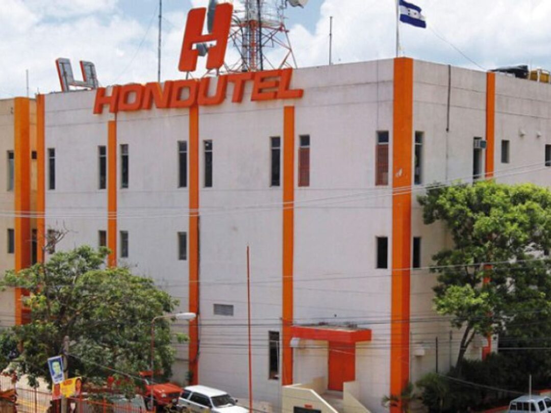 ¿Incluyó el MP al general Romeo Vásquez en la defraudación de L64 millones a Hondutel?