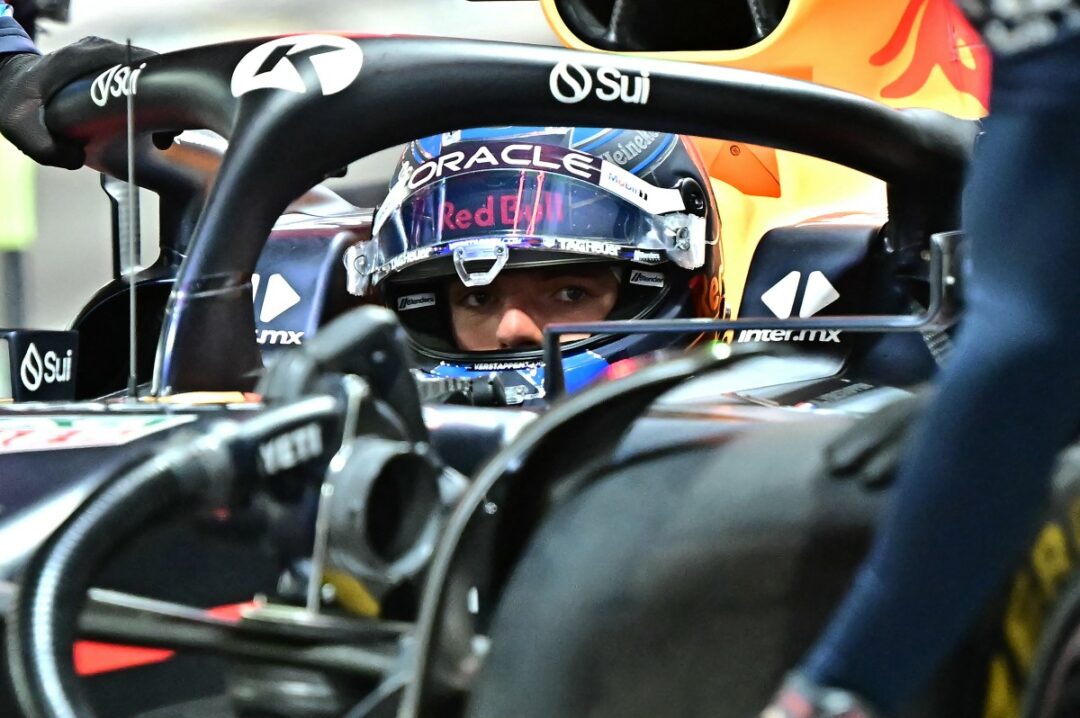 Verstappen firma la ‘pole’ y Sainz sale sexto en Yeda