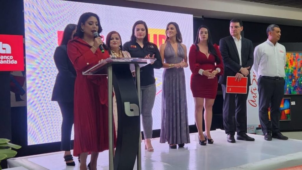 Banco Atlántida gradúa a emprendedores de los Programas Impulso Empresarial Atlántida y Aliadas Atlántida