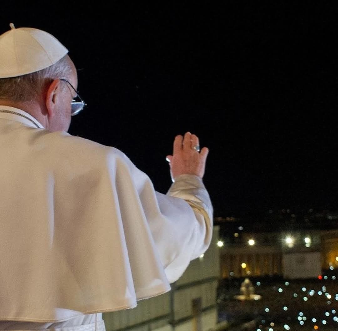 El papa Francisco recibió a dos presidentes hondureños