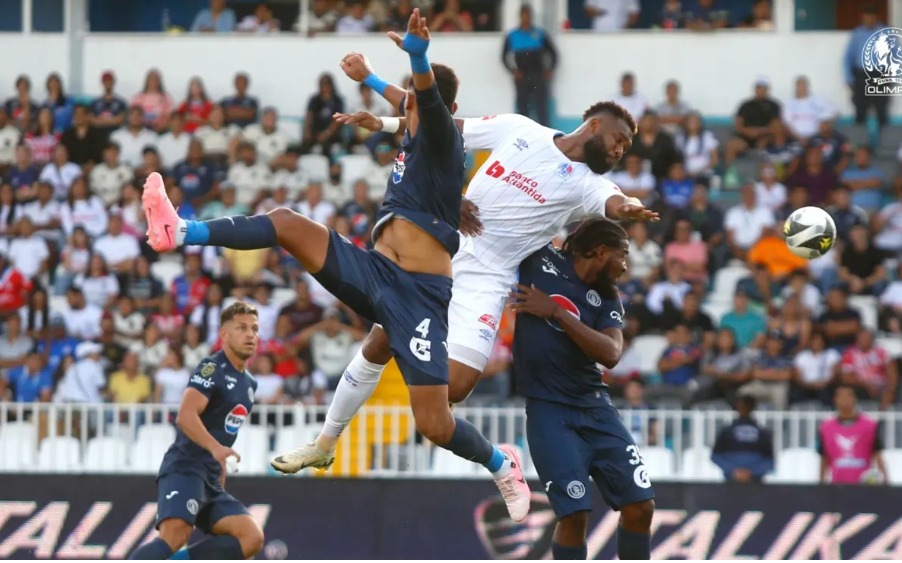 Olimpia y Motagua chocan en la triangular