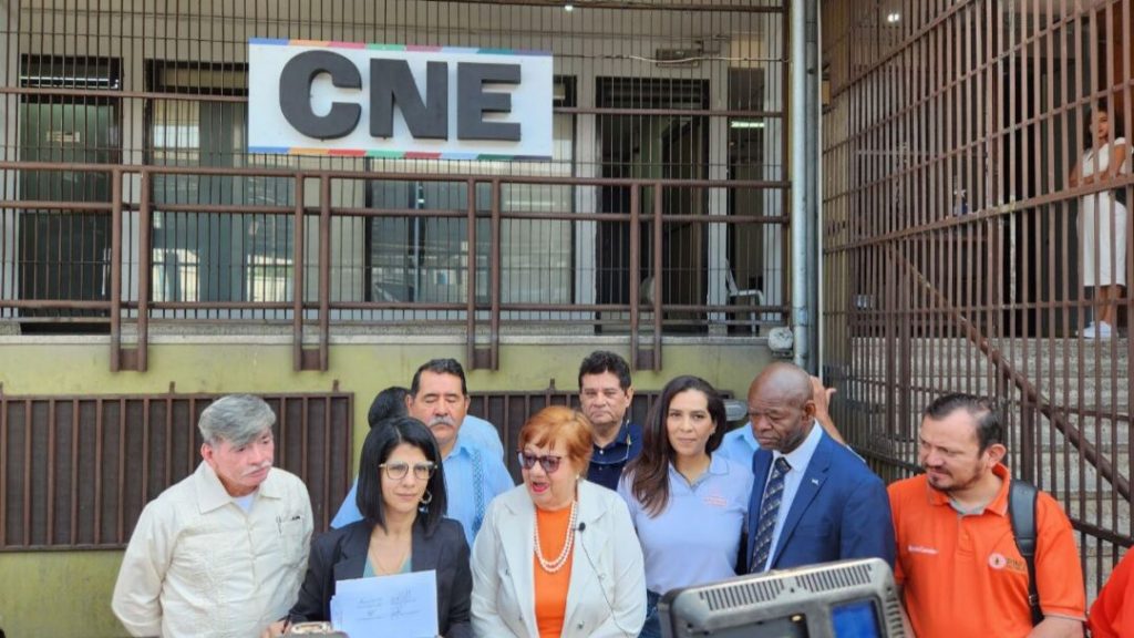 Partidos emergentes impugnan cronograma electoral ante el CNE