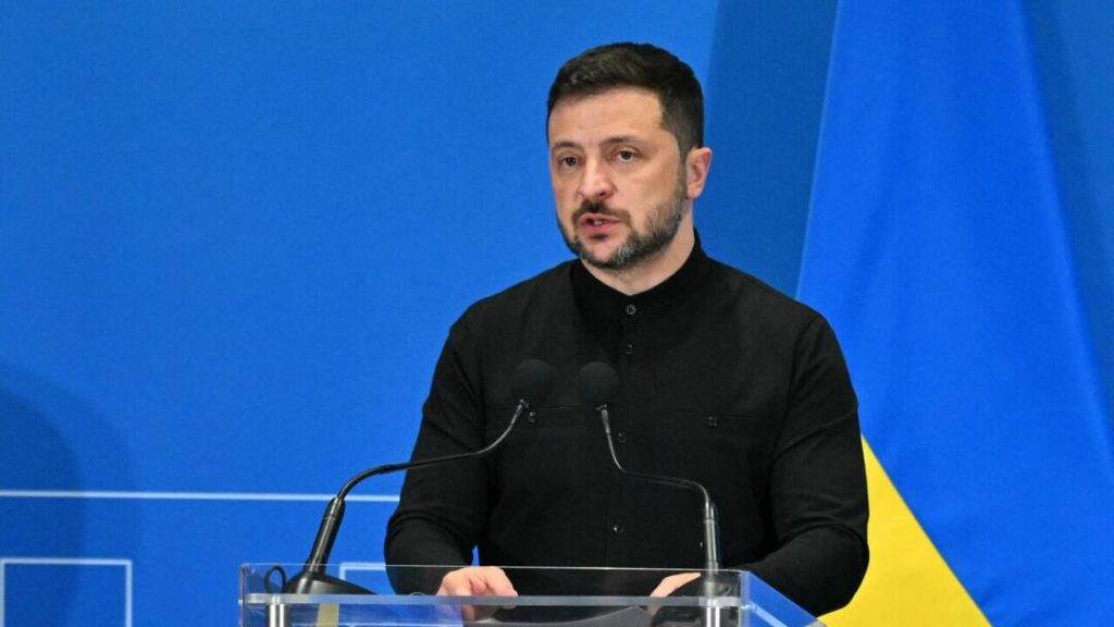 Dos muertos en Kiev en nueva oleada de drones y misiles rusos