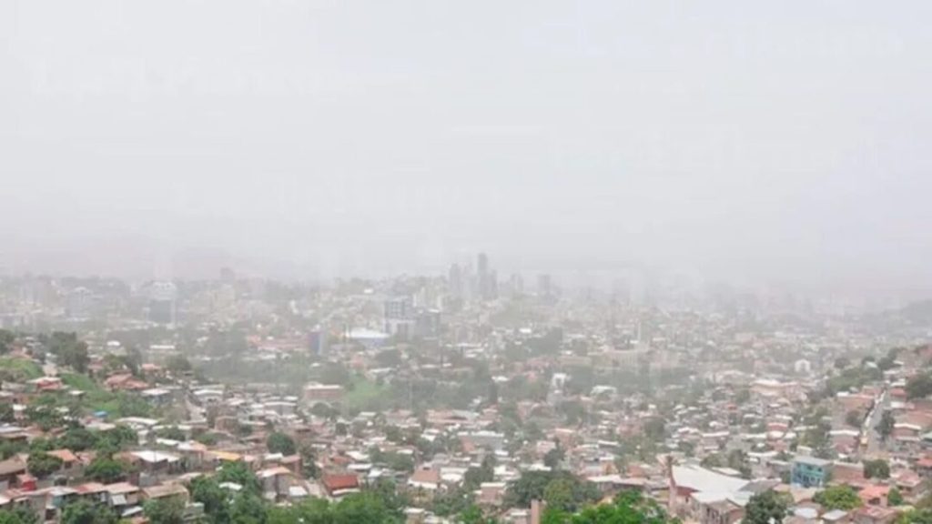 Honduras activa alertas en trece departamentos por las lluvia