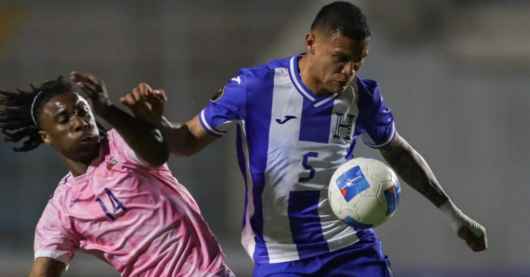 Levante ficha al hondureño Arriaga, traspasado desde el Partizan