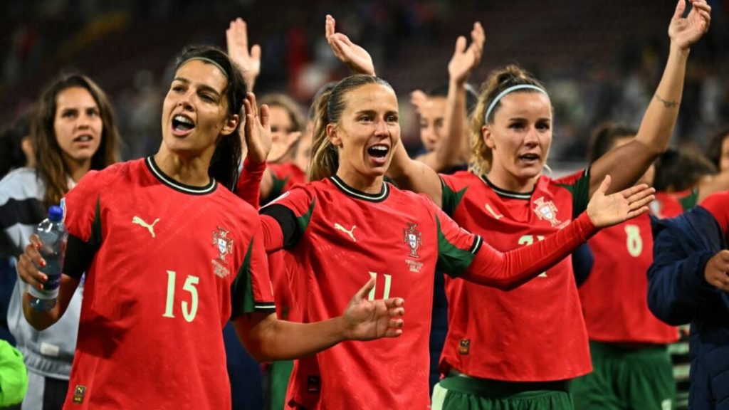 La selección de Gales sufre un leve accidente de autobús en la Eurocopa