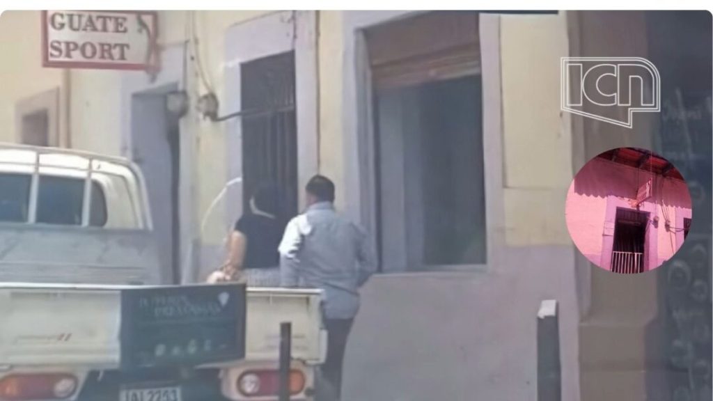 Condepor adjudicó L14.9 millones en butacas a empresa que niega venderlas