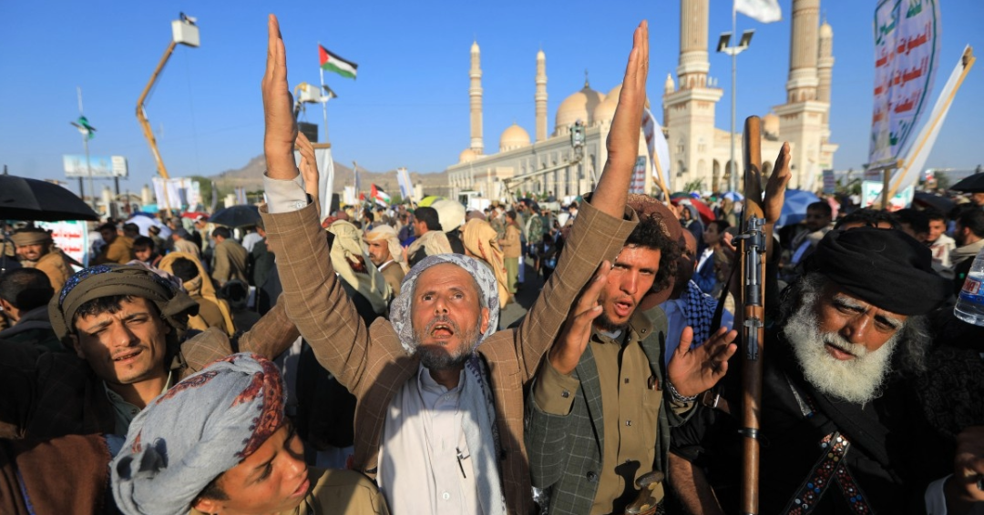 Israel cesa su ofensiva en Gaza y los palestinos emprenden camino a sus hogares