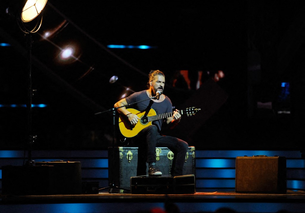 Le “mientan la madre” a Arjona en Antigua Guatemala