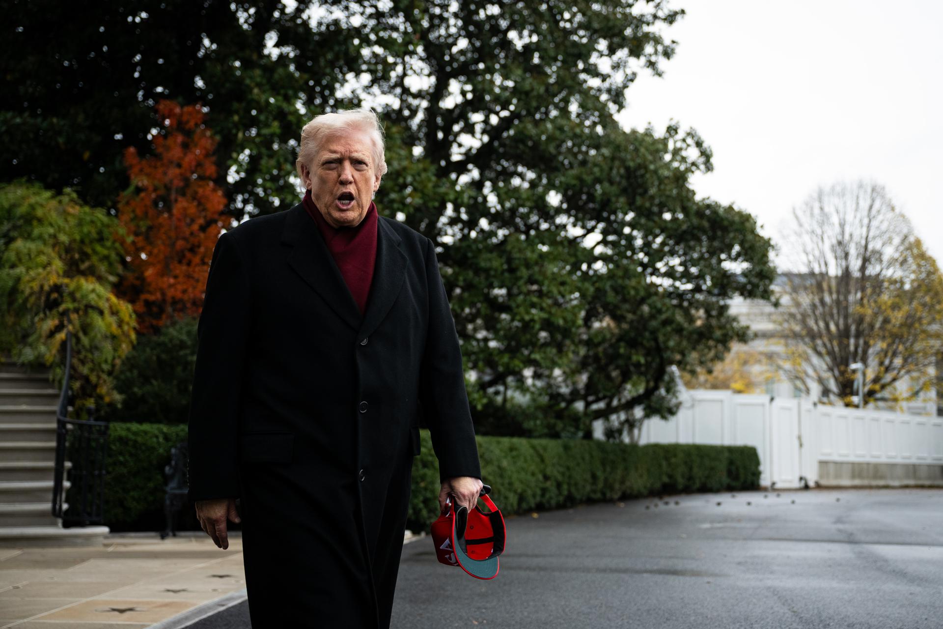 El 80 % de los latinos en EEUU desaprueba a Trump