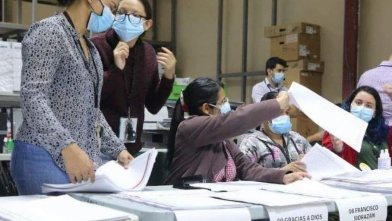 CNE cierra proceso electoral con resultados oficiales
